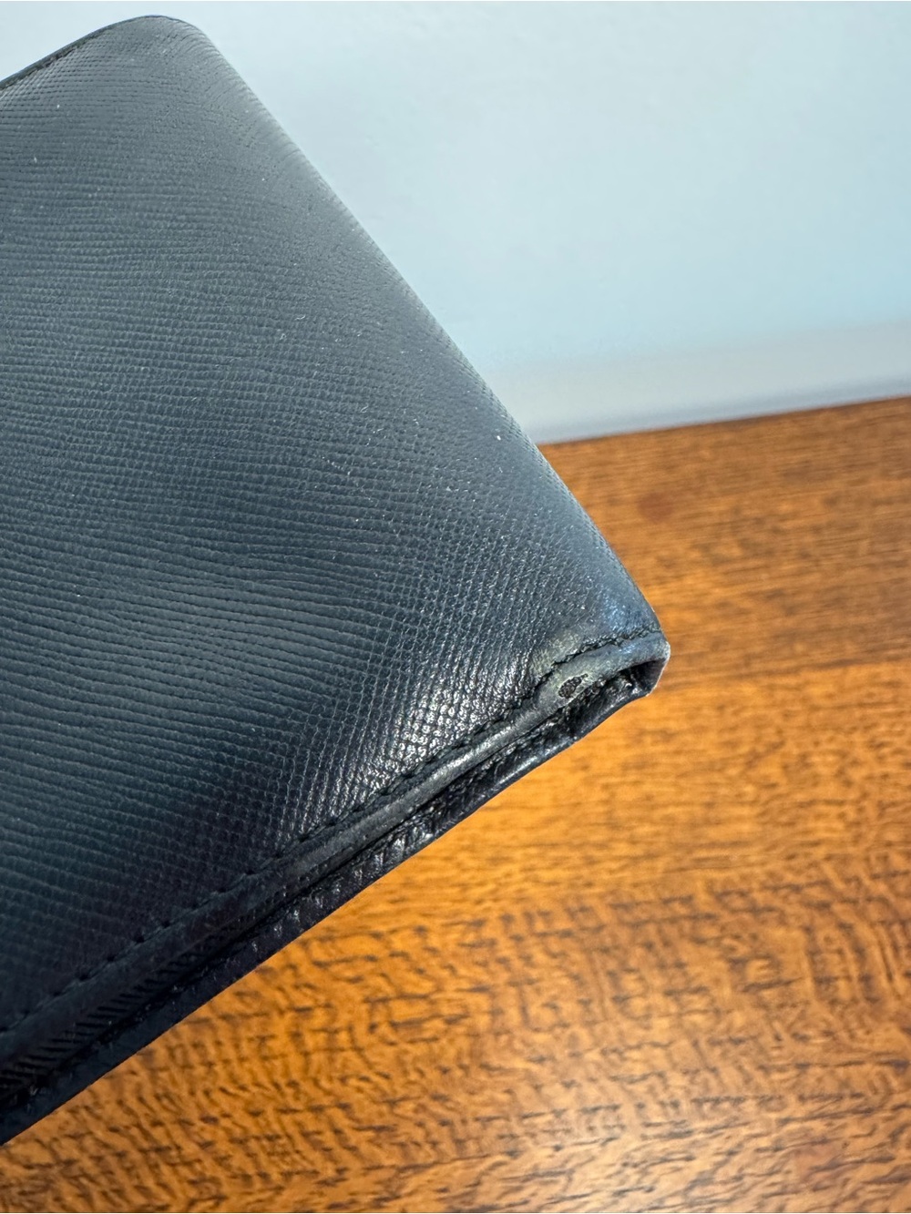 Prada Vintage Black Saffiano Leather Kisslock Bi-Fold Wallet w/COA - Picture 8 of 12